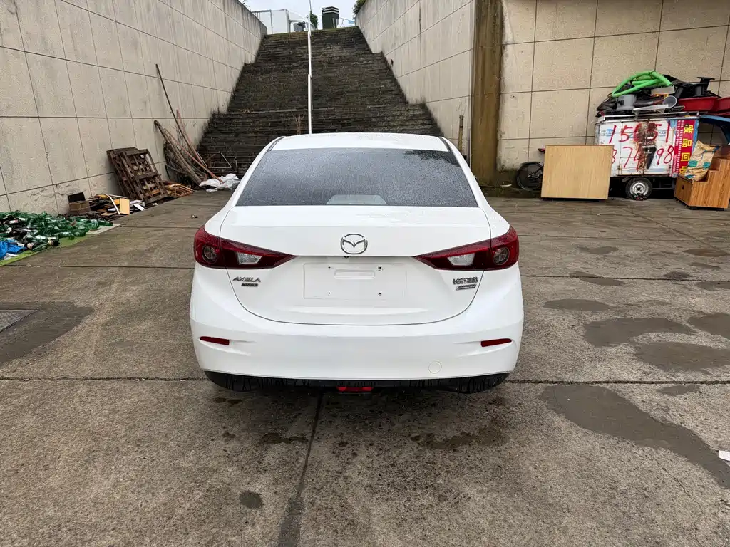 Mazda 3 Axela — миниатюра 7