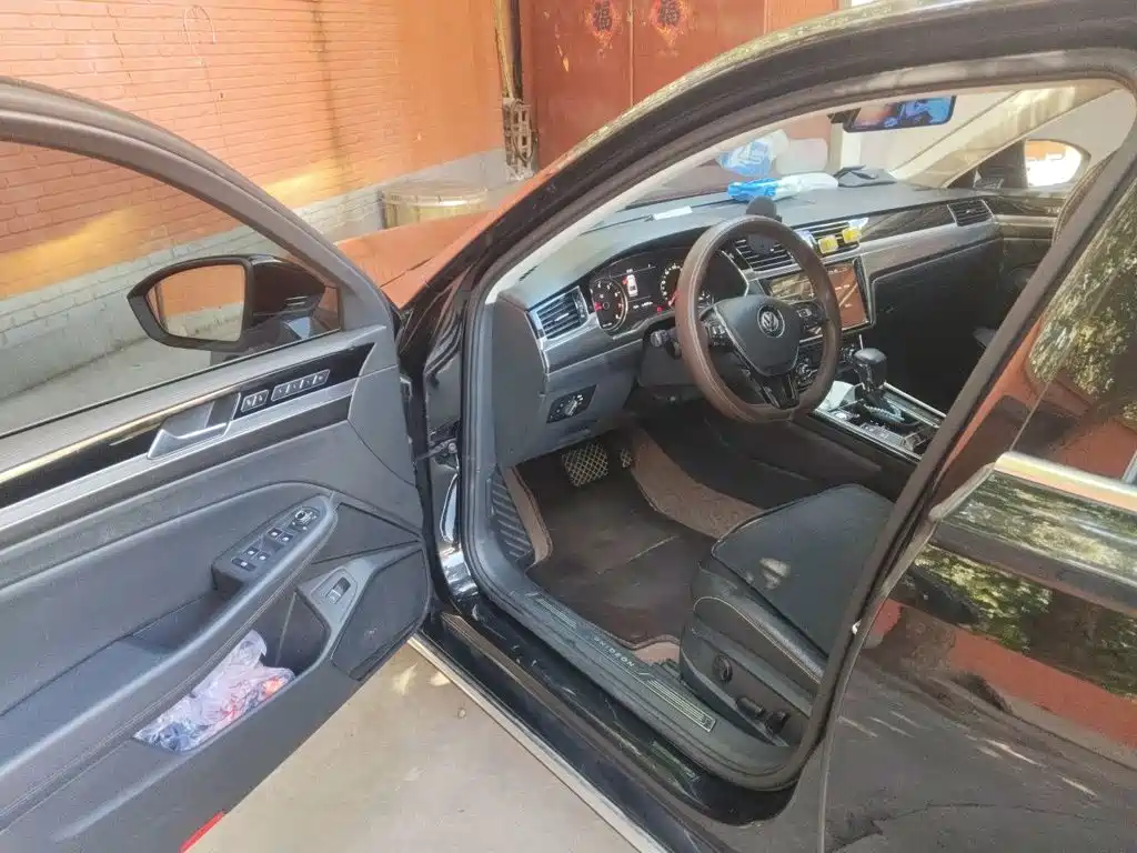 Volkswagen Phideon — миниатюра 12