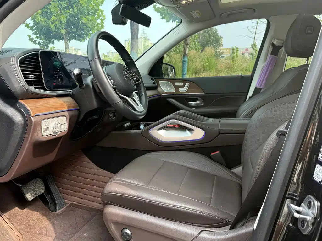 Mercedes-Benz GLE New Energy — миниатюра 19