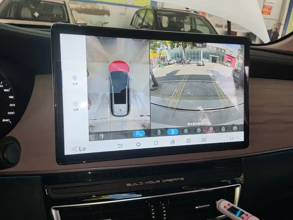BYD MAX New Energy — миниатюра 13