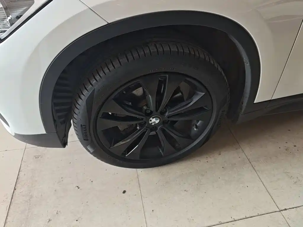 BMW X1 — миниатюра 23