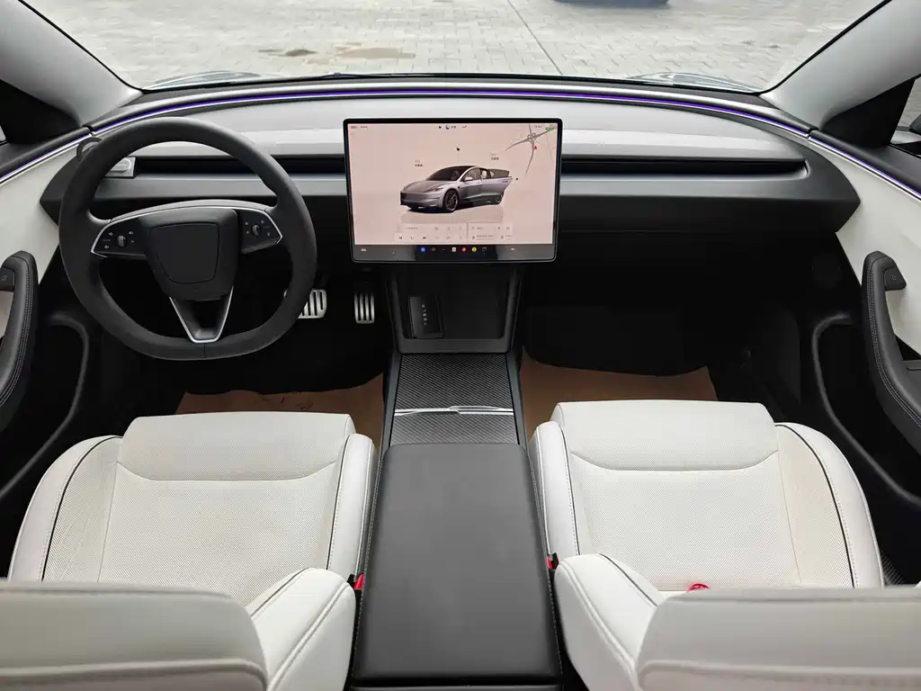 Tesla Model 3 — миниатюра 4