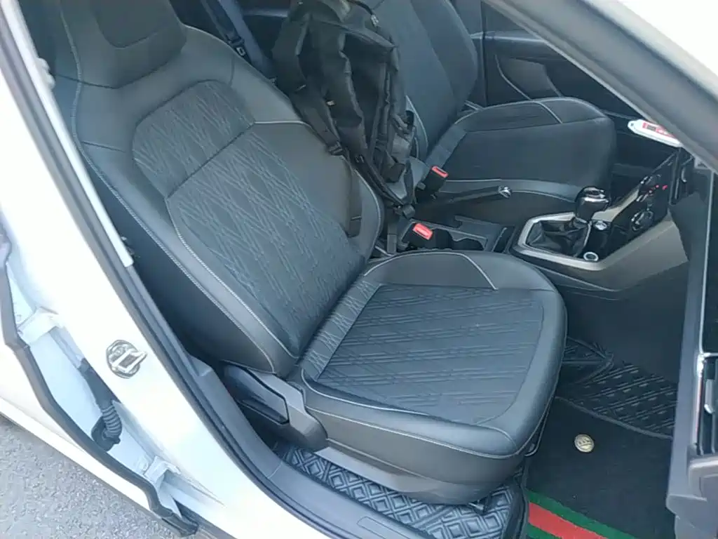 Volkswagen T-Cross — миниатюра 25