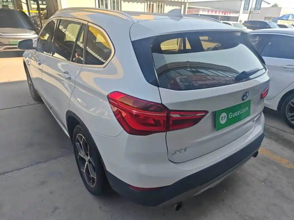 BMW X1 — миниатюра 5