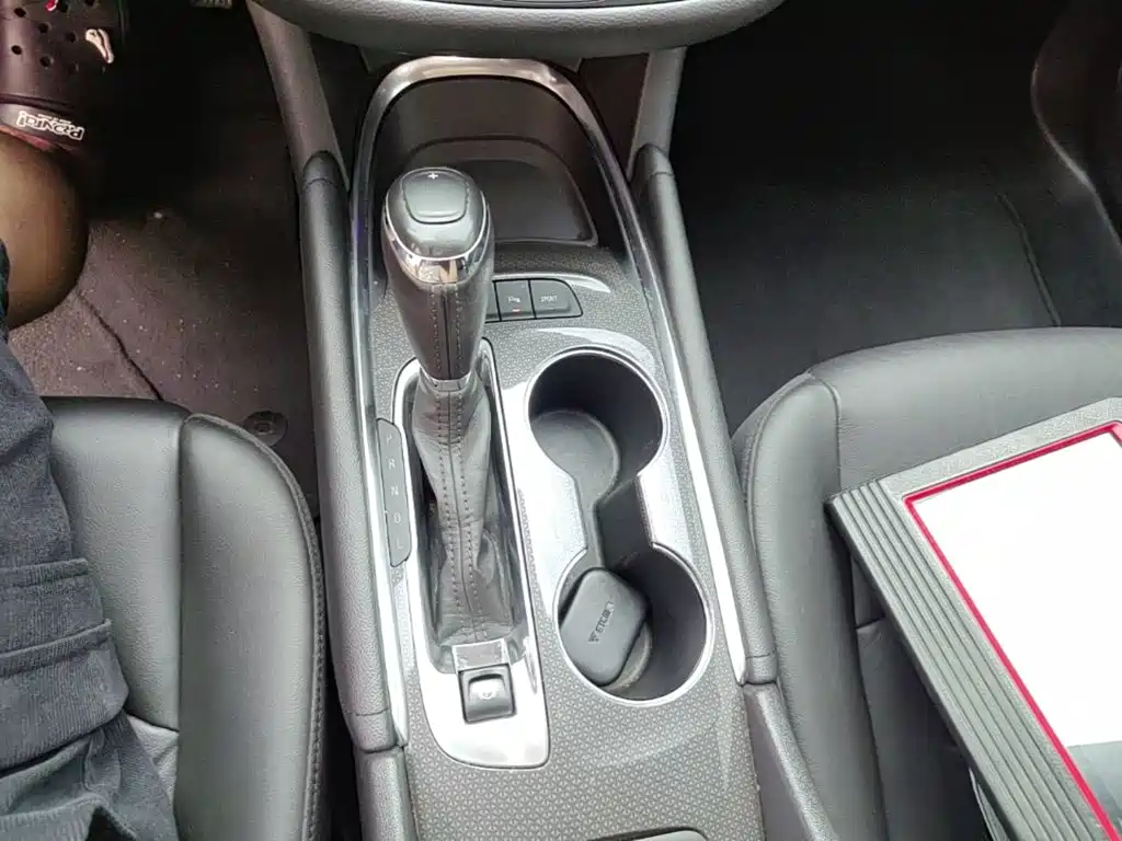 Chevrolet Malibu XL — миниатюра 14