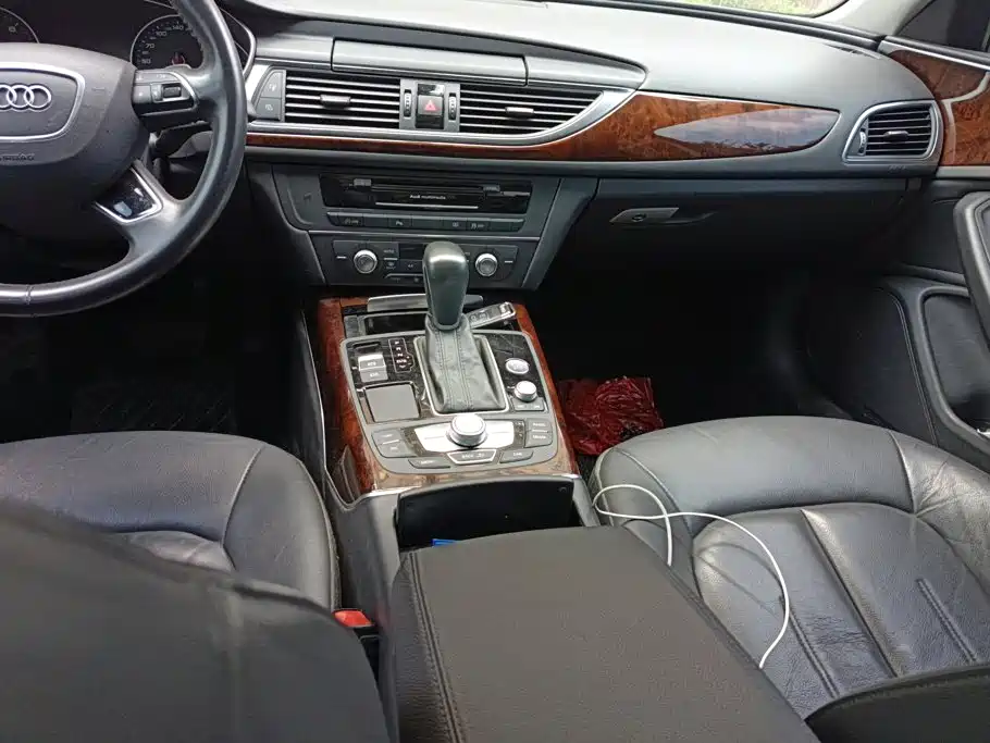 Audi A6L — миниатюра 16