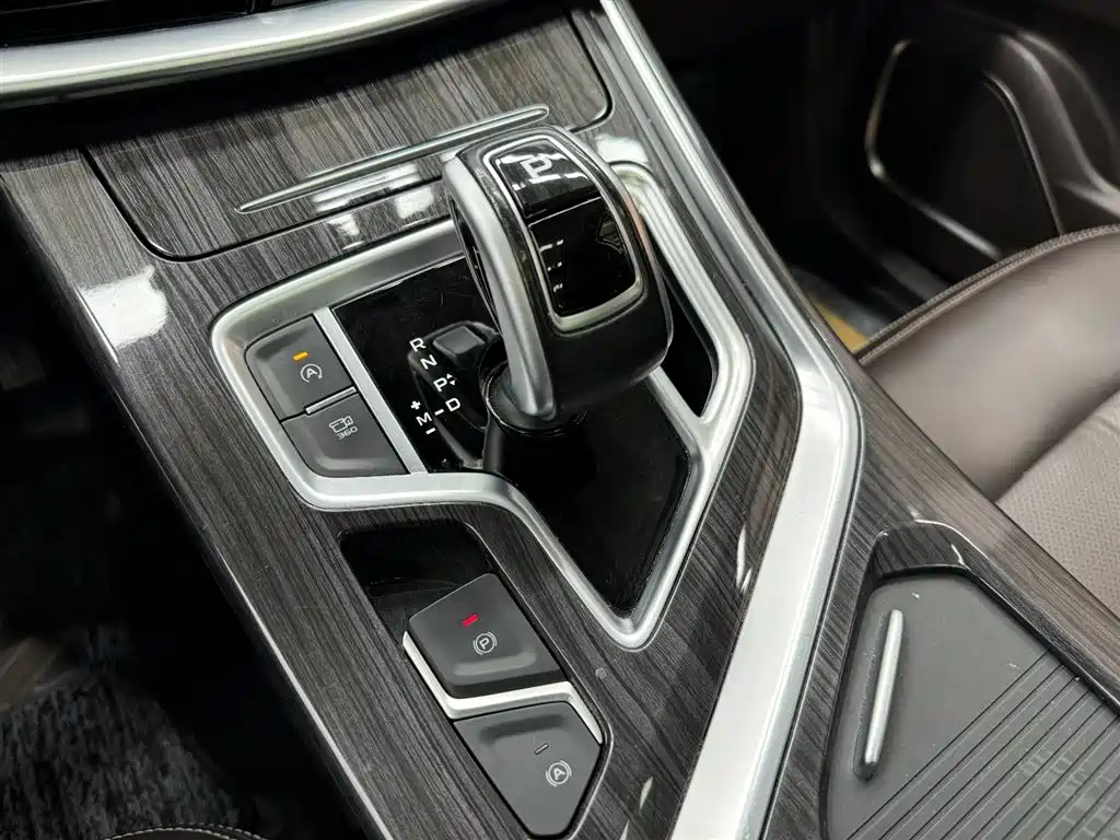 GEELY AUTOMOBILE JIAJIE