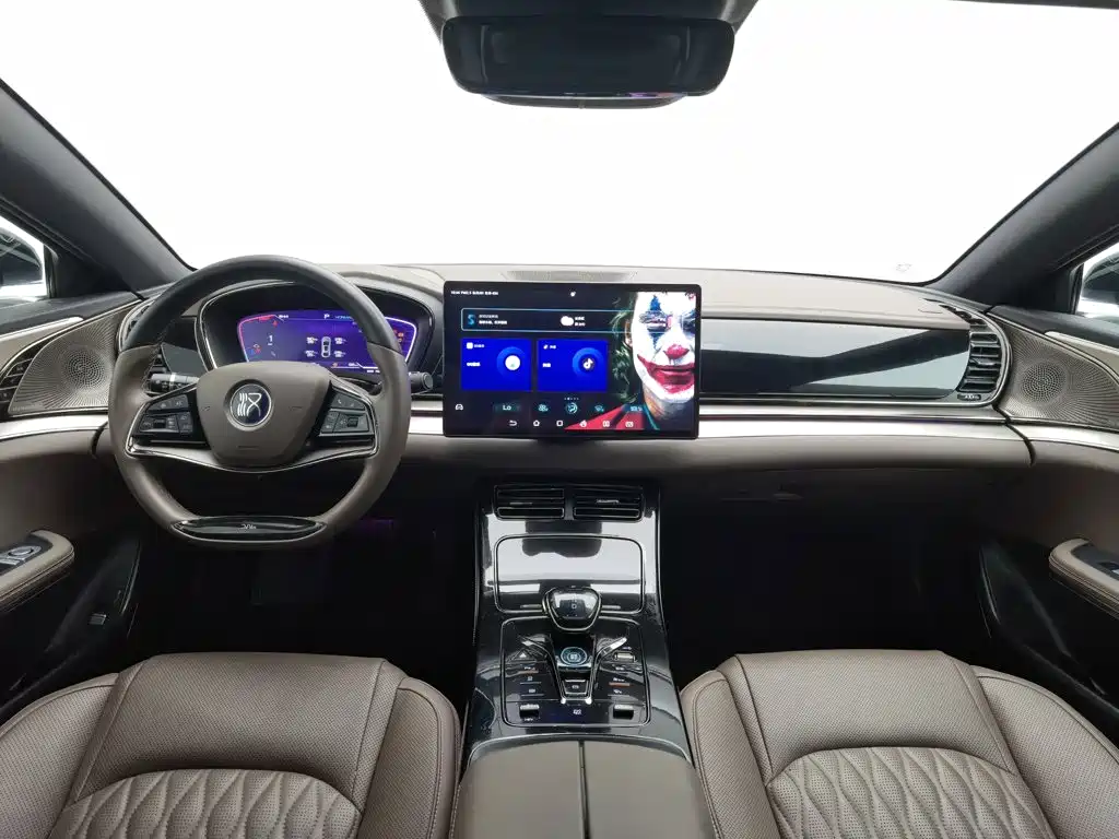 BYD Han — миниатюра 5