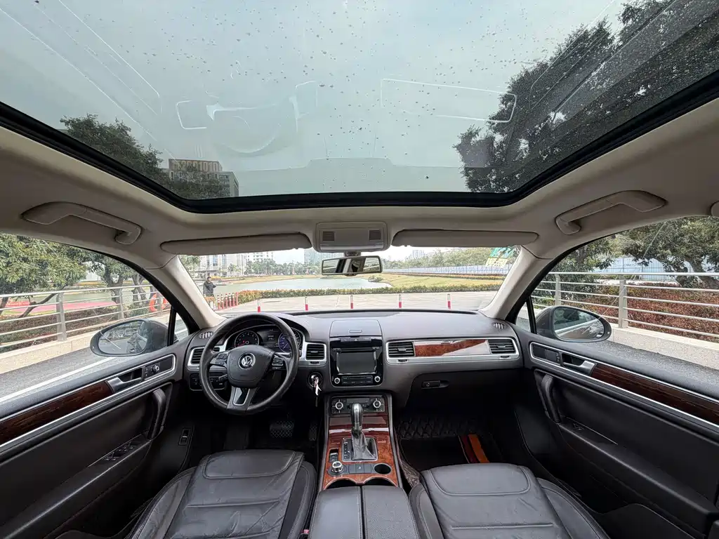 Volkswagen Touareg — миниатюра 8