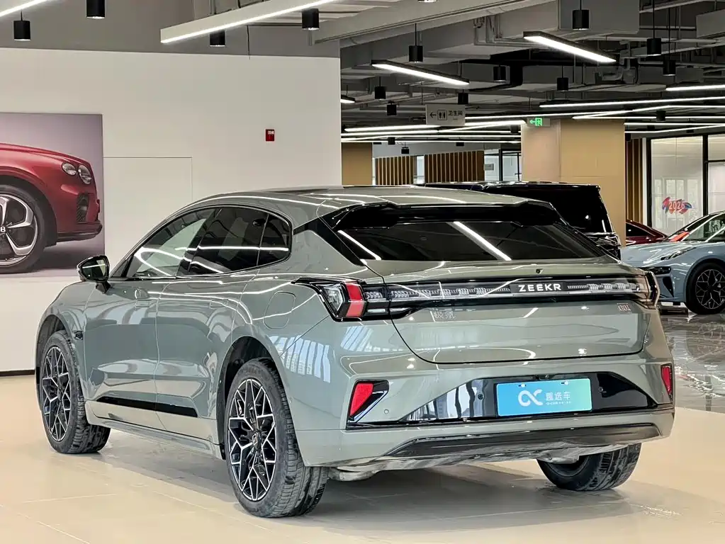 ZEEKR EXTREME KRYPTON 001