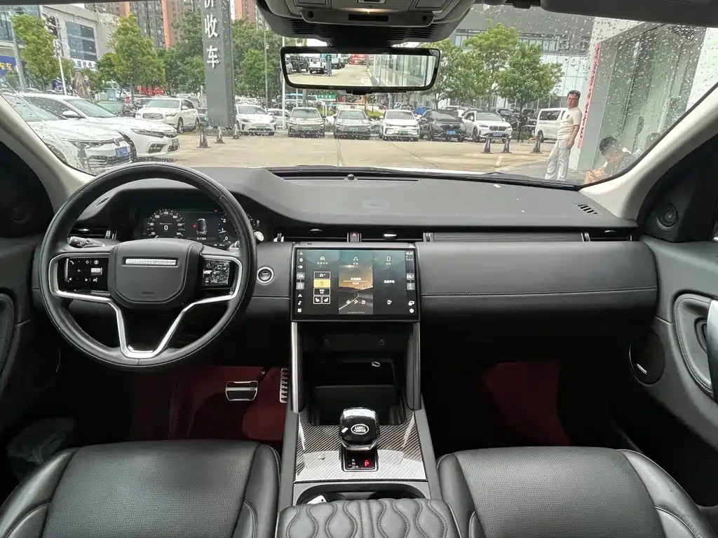 Land Rover Discovery Sport — миниатюра 6