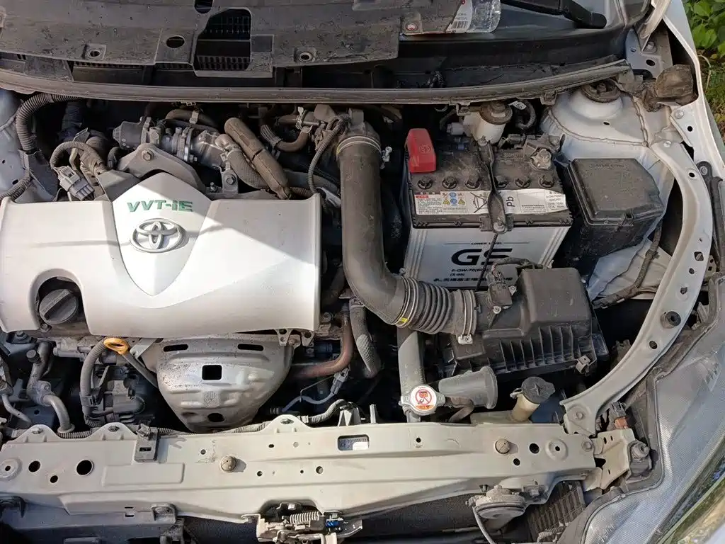 Toyota Yaris L — миниатюра 21