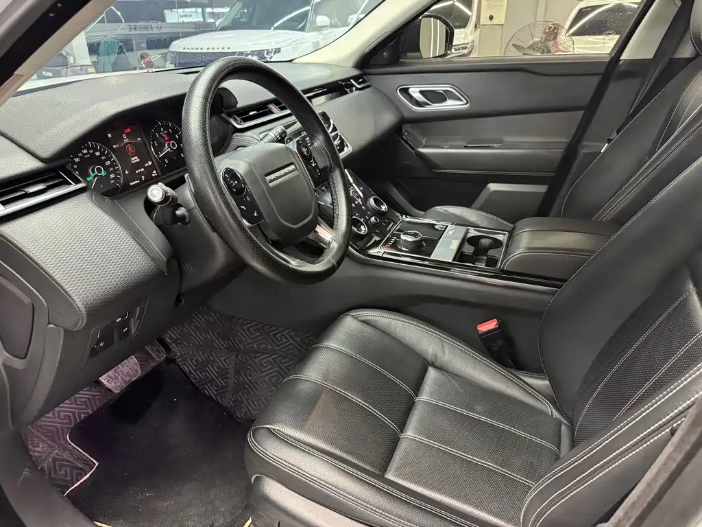 Land Rover Velar — миниатюра 11