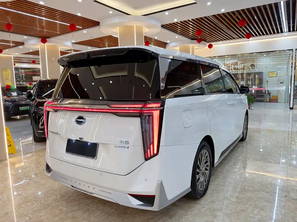 GAC Motor Trumpchi M8 — миниатюра 4