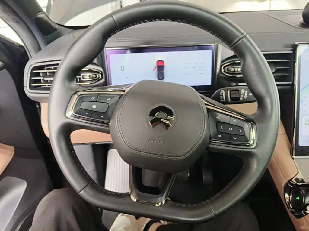 NIO ES6 — миниатюра 11
