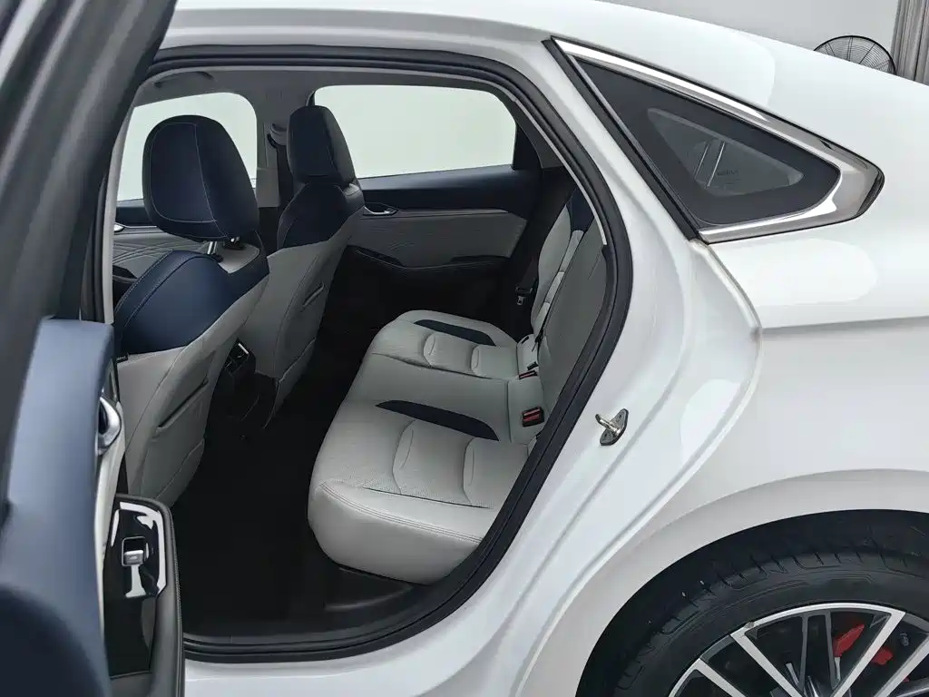 Geely Xingrui — миниатюра 15