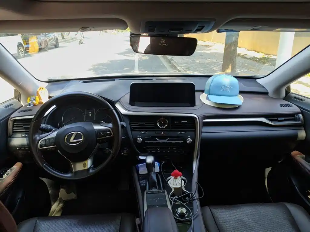 Lexus RX — миниатюра 10