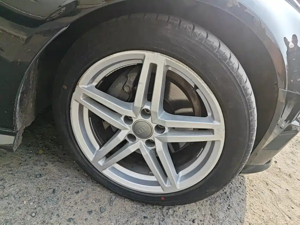 Audi A6L — миниатюра 8