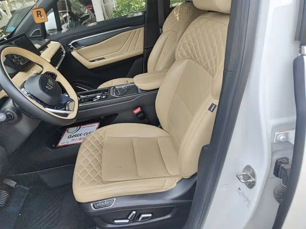 Geely Haoyue L — миниатюра 11