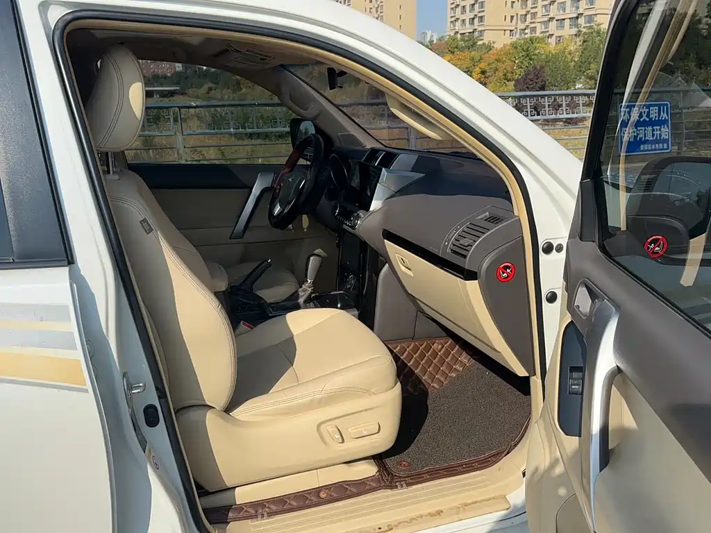 Toyota Prado (Import) — миниатюра 23