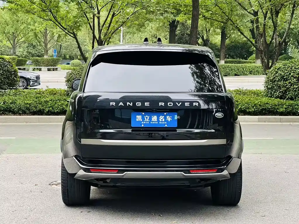 Land Rover Range Rover — миниатюра 7