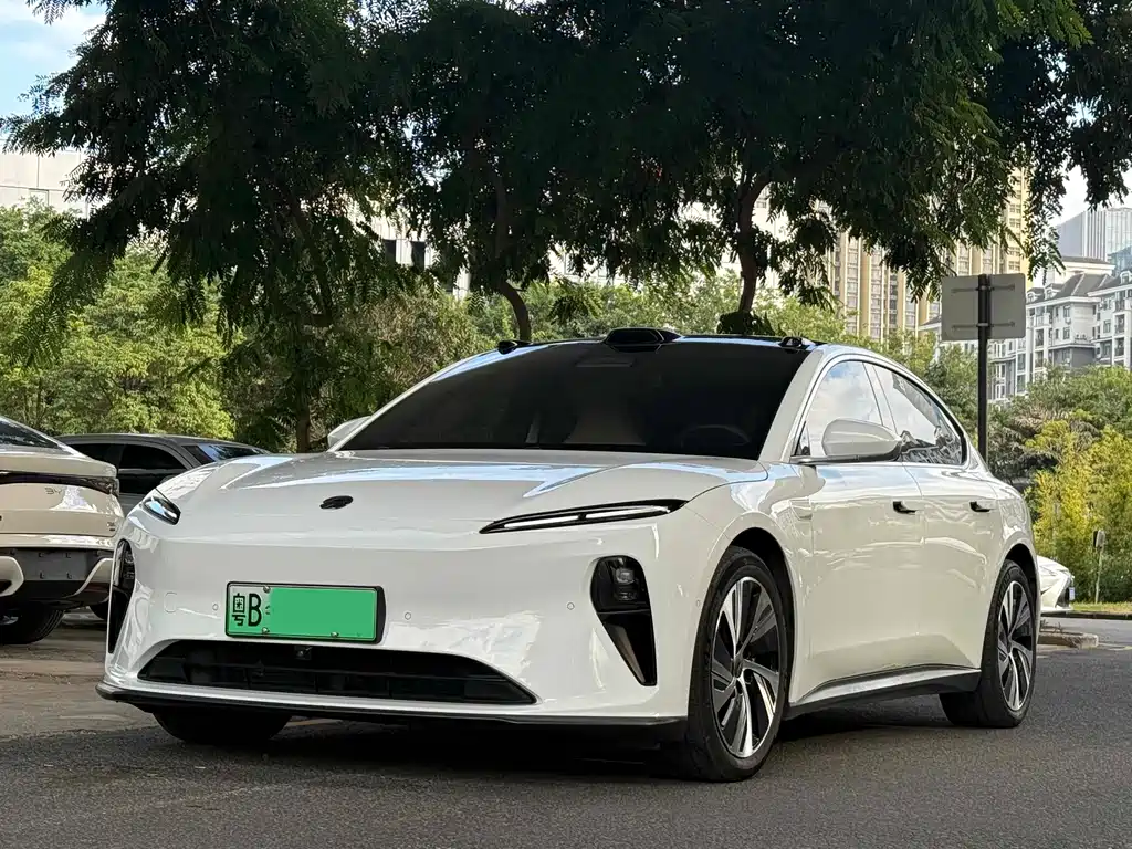 NIO NIO ET5