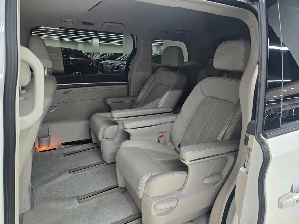 GAC Motor Trumpchi M8 — миниатюра 7