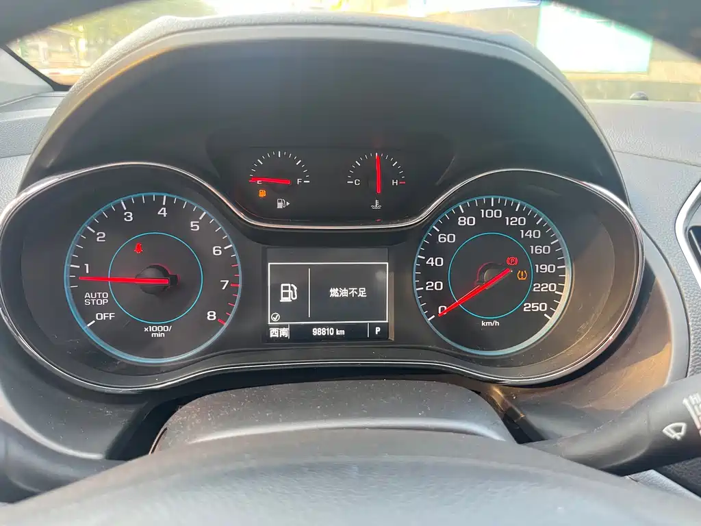 Chevrolet Cruze — миниатюра 11