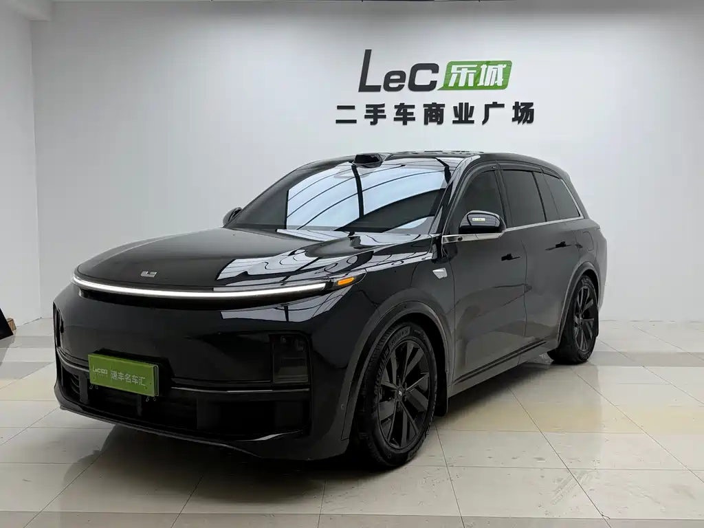 Li Auto L8