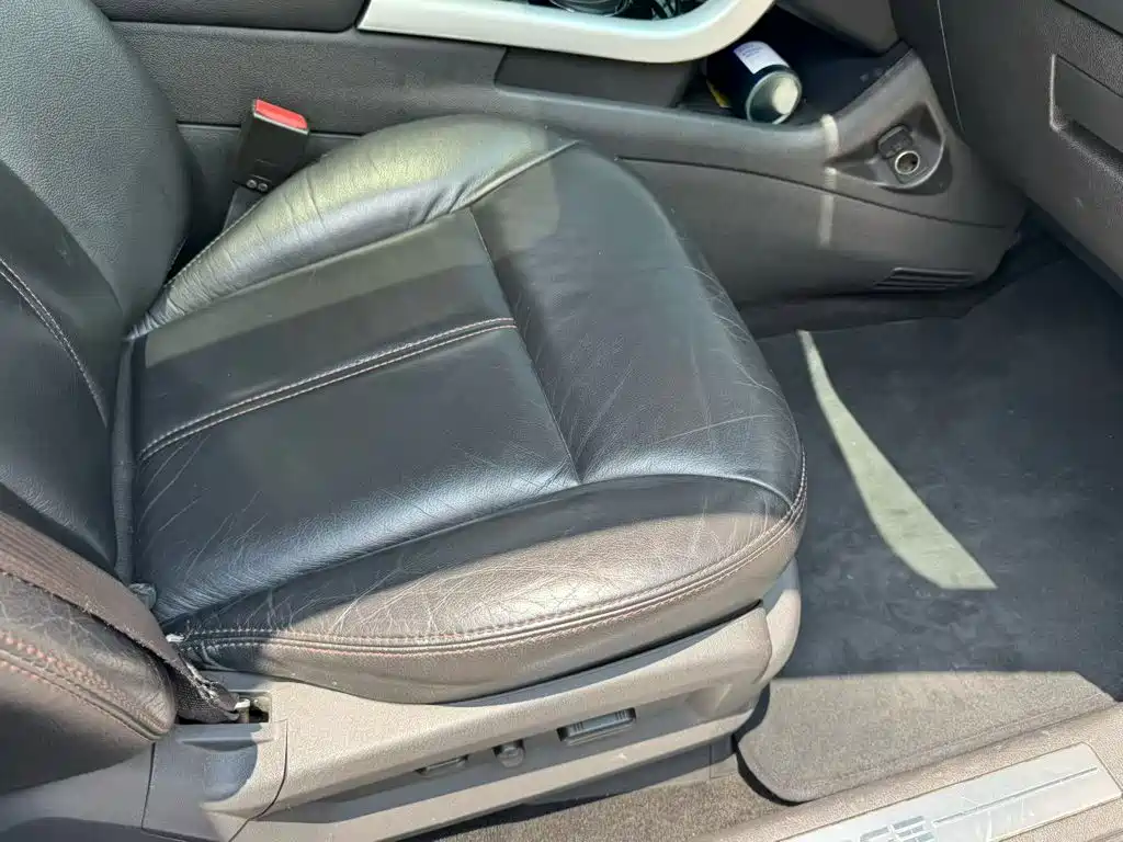 Ford Edge (Import) — миниатюра 9