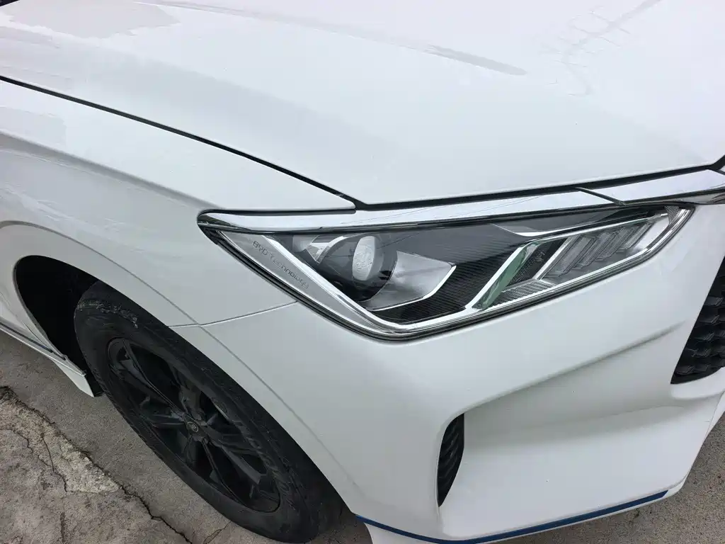 BYD e3 — миниатюра 8