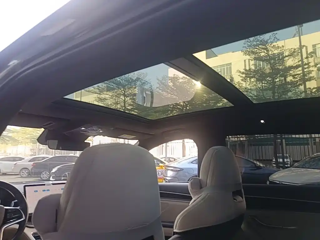 BYD PLUS New Energy — миниатюра 18