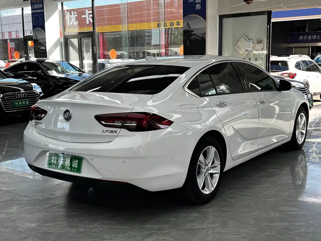 Buick Regal — миниатюра 4