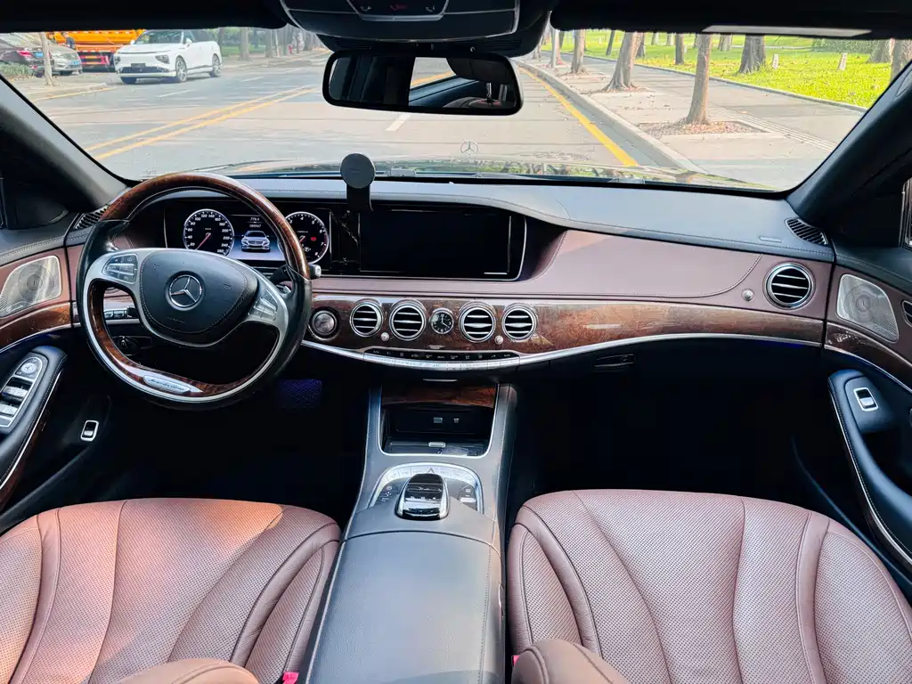Mercedes-Benz S-Class — миниатюра 5