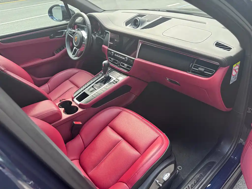 Porsche Macan — миниатюра 5