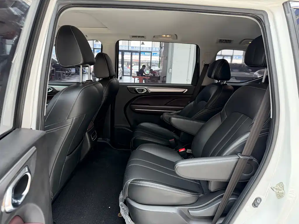 GAC Motor Trumpchi M6 — миниатюра 5