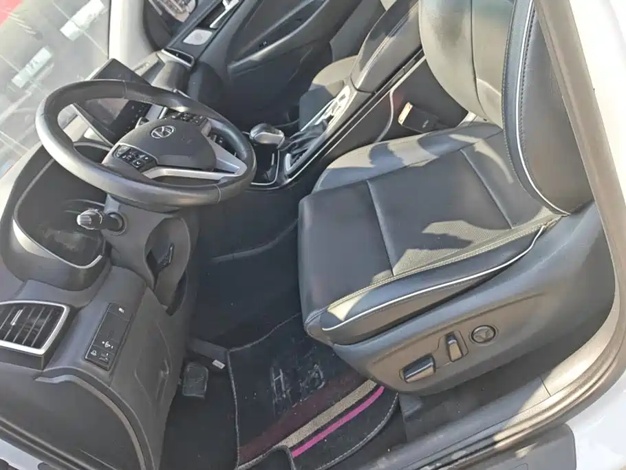 Hyundai Tucson — миниатюра 9