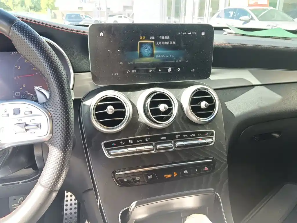 Mercedes-Benz GLC AMG — миниатюра 9
