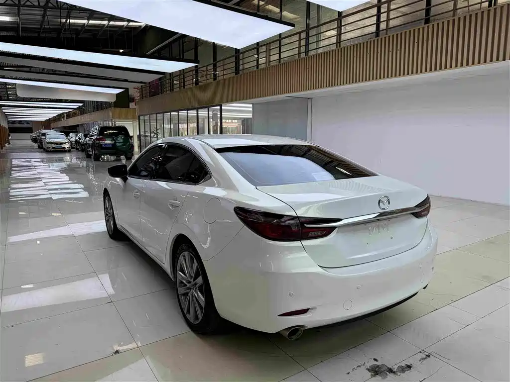 Mazda Atenza — миниатюра 7