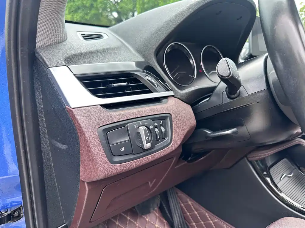 BMW X1 — миниатюра 21