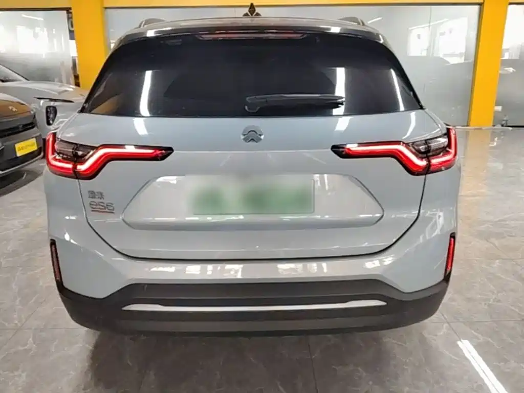 NIO ES6 — миниатюра 6