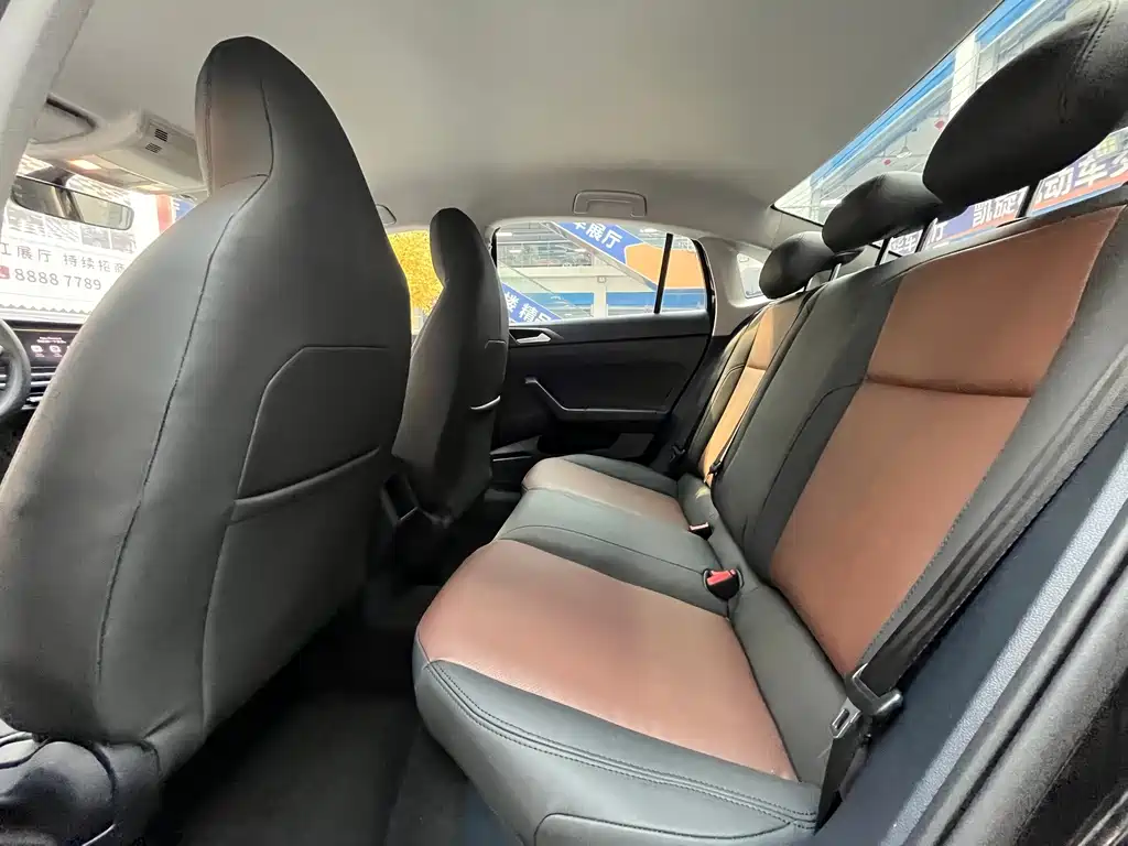 Volkswagen Lavida — миниатюра 9