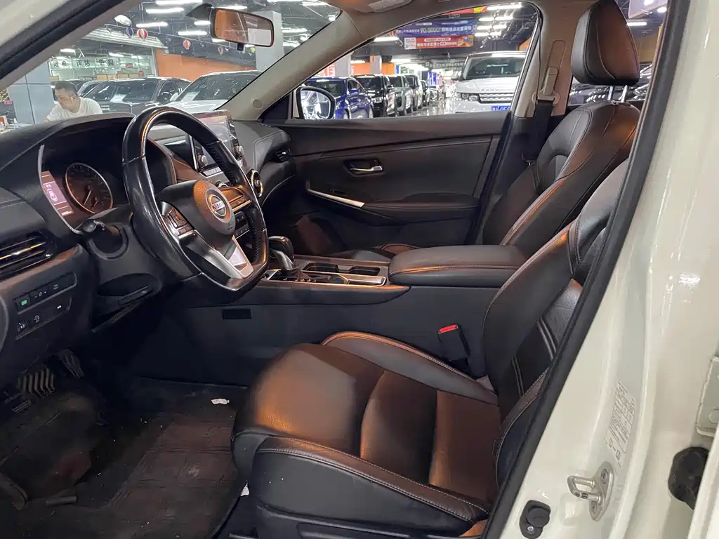 Nissan Sylphy 2020 1.6L XL CVT Enjoy