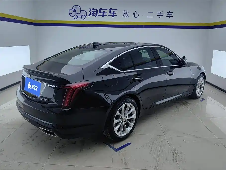CADILLAC CT5