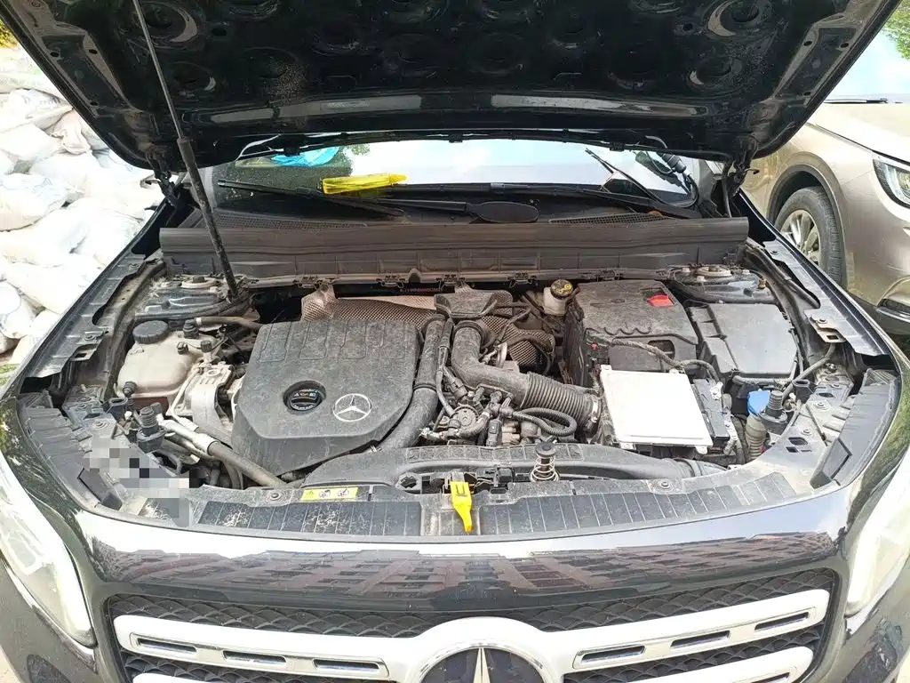 Mercedes-Benz GLB — миниатюра 21