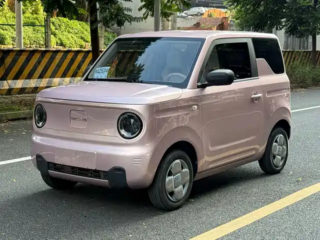 Geely Panda