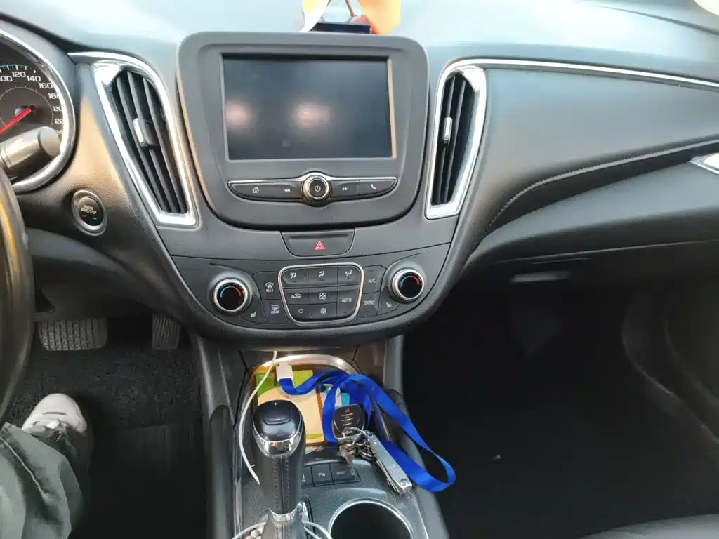 Chevrolet Malibu XL — миниатюра 9
