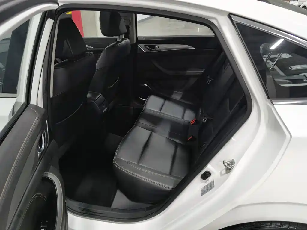 Changan Eado — миниатюра 15