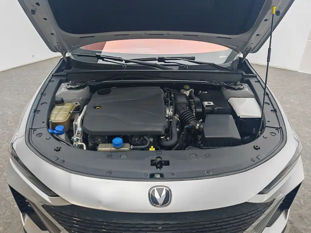 Changan UNI-V — миниатюра 12