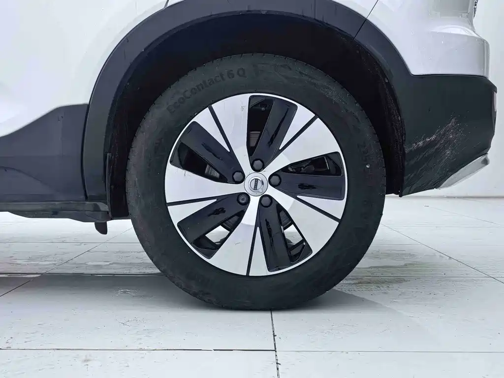Volvo XC40 — миниатюра 20